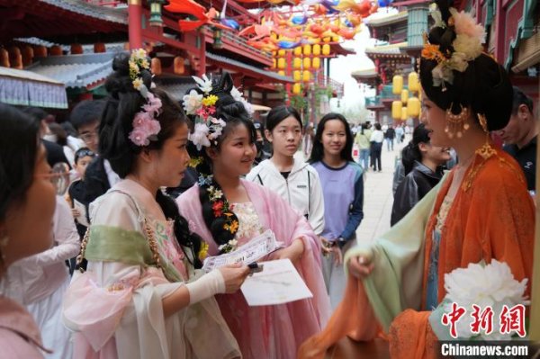 天盈配资 山东文旅晒“五一”成绩单 演艺经济成“爆点”