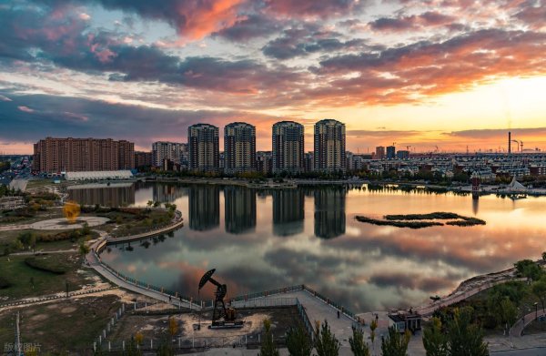 鑫恒盈配资 打不服4：王大庆站了兄弟的立场